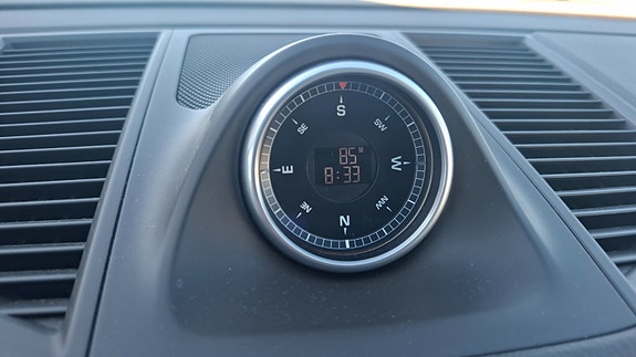 Porsche Macan 25 of 30