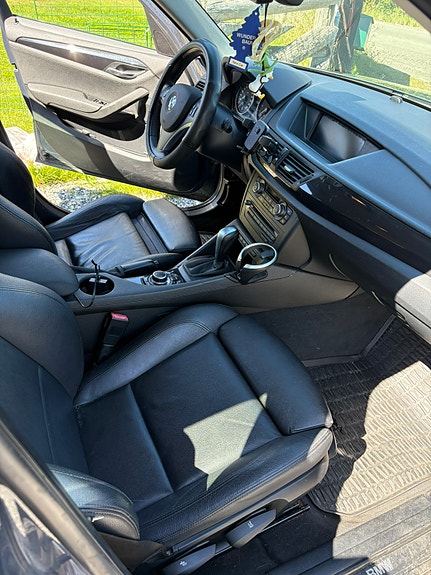 BMW X1 6 of 12