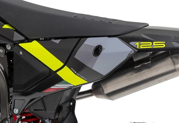 Fantic 125cc Performance ABS-Ny 2026 modell. 12 of 13