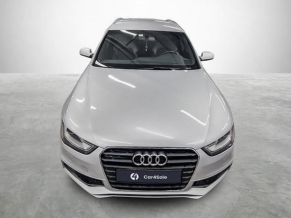 Audi A4 9 of 23
