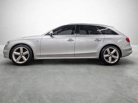 Audi A4 2 of 23