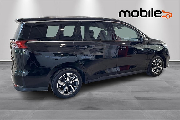 Maxus Euniq 5 2 of 30