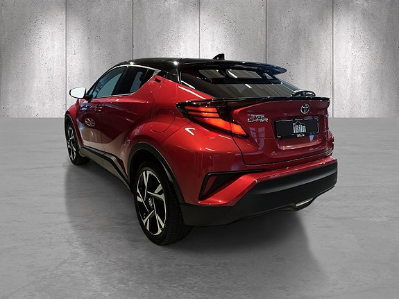 Toyota C-HR 5 of 21