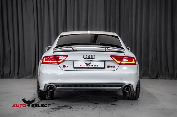 Audi A7 10 of 30