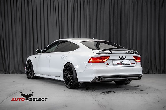 Audi A7 9 of 30