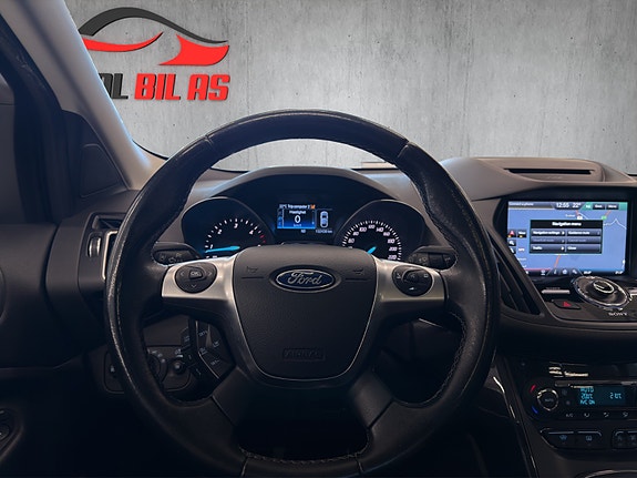 Ford Kuga 16 of 23