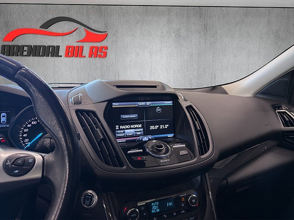 Ford Kuga 13 of 23