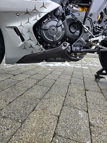 Yamaha R7 13 of 16