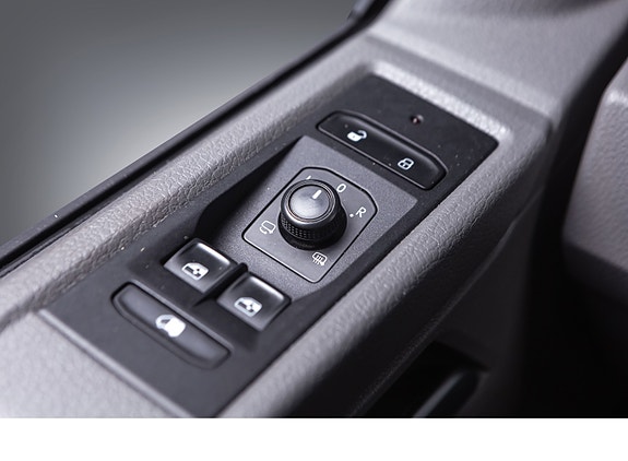 Volkswagen Transporter 21 of 22