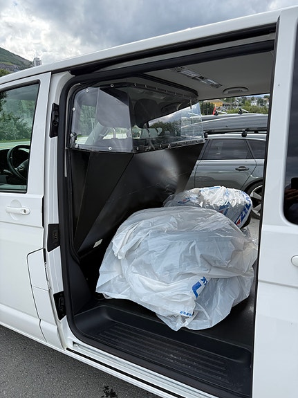 Volkswagen Transporter 9 of 15