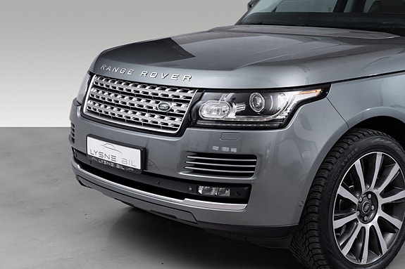 Land Rover Range Rover 2 of 30