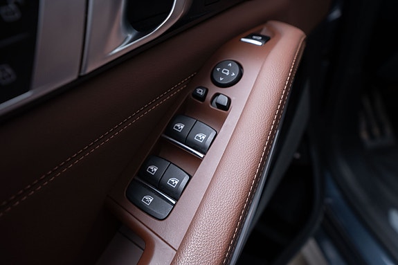 BMW X5 27 of 30