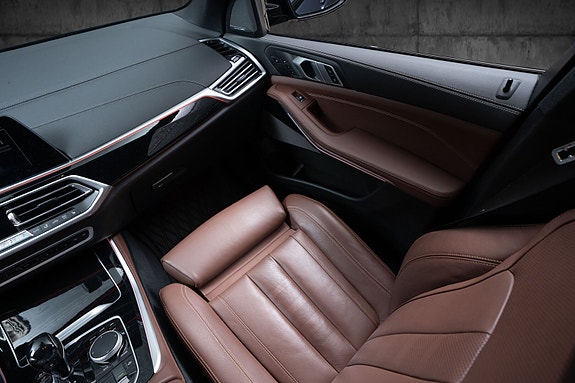 BMW X5 21 of 30