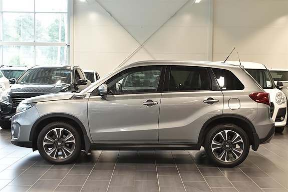 Suzuki Vitara 2 of 14