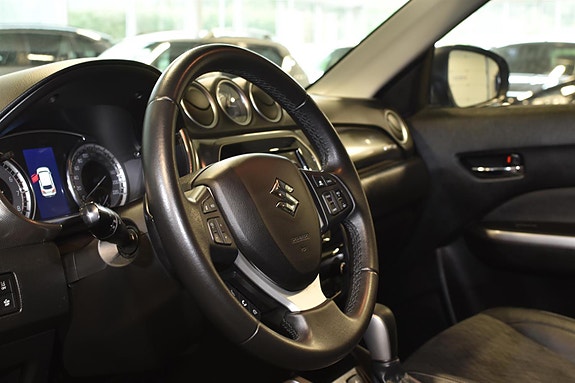 Suzuki Vitara 9 of 14