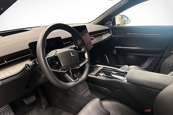 Polestar 3 12 of 18