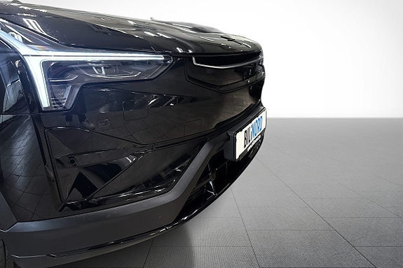Polestar 3 9 of 18
