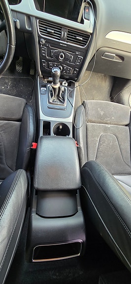 Audi A4 11 of 16