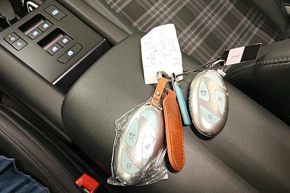 Hyundai Ioniq 6 30 of 30