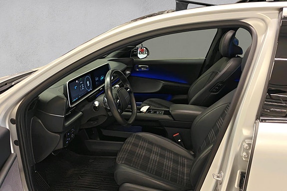 Hyundai Ioniq 6 10 of 30