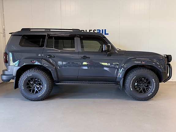 Toyota Land Cruiser 5 of 29