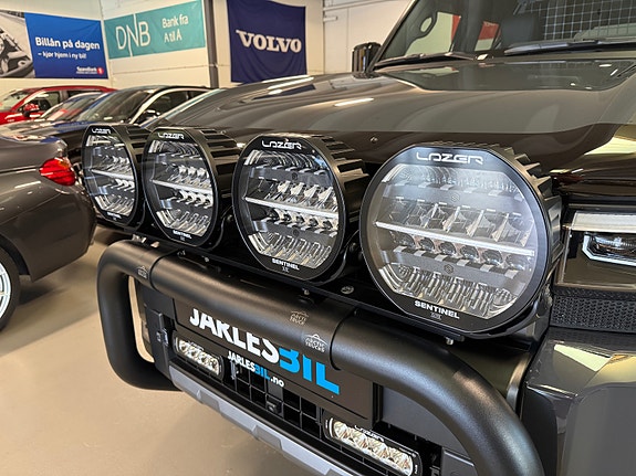 Toyota Land Cruiser 28 of 29