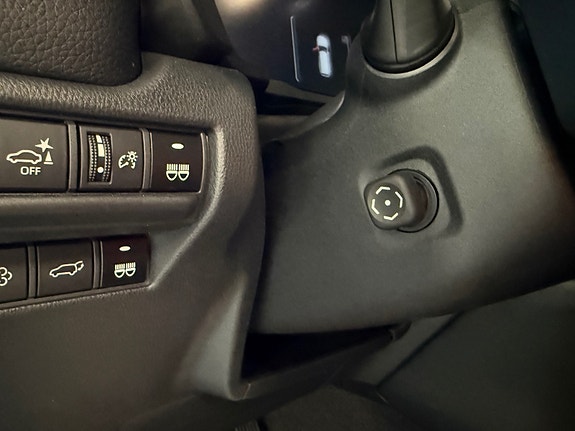 Toyota Land Cruiser 20 of 29