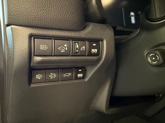 Toyota Land Cruiser 15 of 29