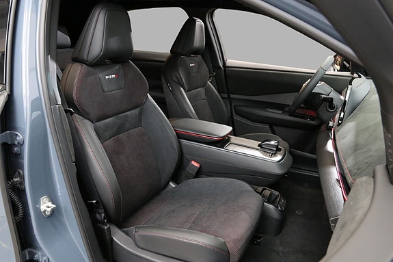 Nissan Ariya 16 of 30