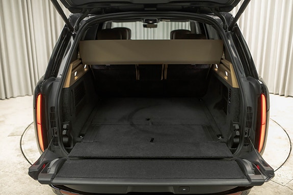 Land Rover Range Rover 17 of 30