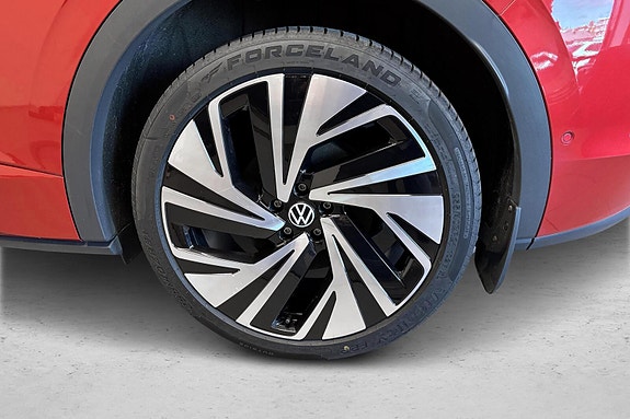 Volkswagen ID.4 GTX 19 of 28