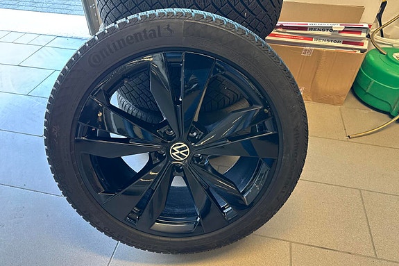 Volkswagen ID.4 GTX 20 of 28