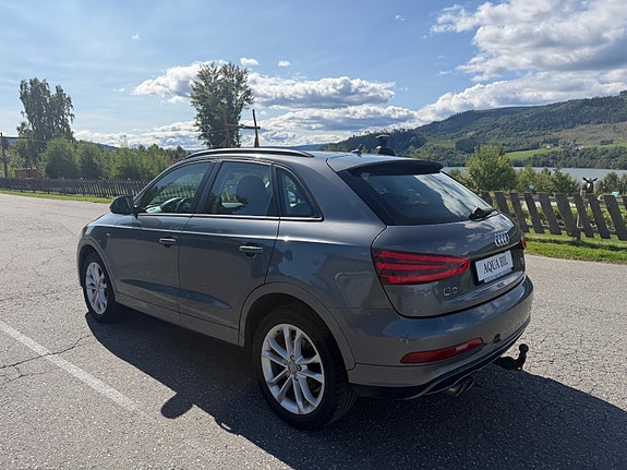 Audi Q3 6 of 20