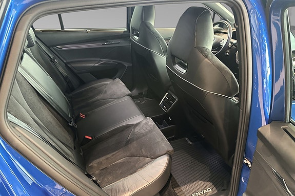 Skoda Enyaq 16 of 21