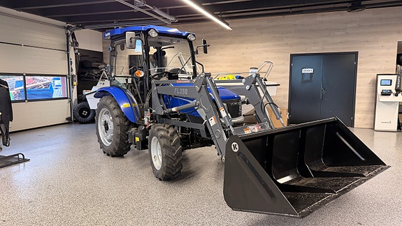 Lovol 25 hk 4WD med frontlaster 17 of 25
