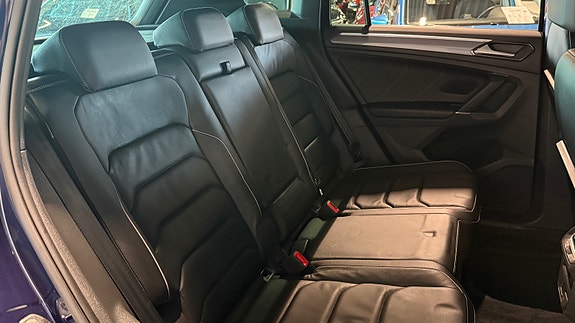 Volkswagen Tiguan 18 of 30