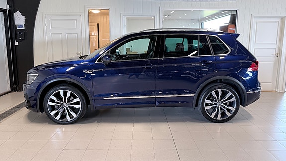 Volkswagen Tiguan 4 of 30
