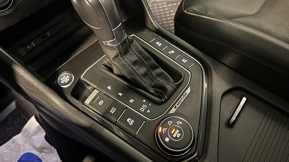 Volkswagen Tiguan 23 of 30