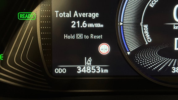 Lexus UX300e 19 of 30