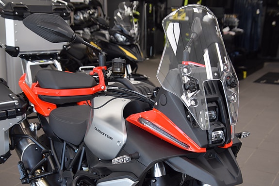 QJ Motor SRT 700 SX – Komplett turklar adventure! (KAMPANJE) 2 of 30