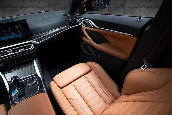 BMW i4 22 of 30