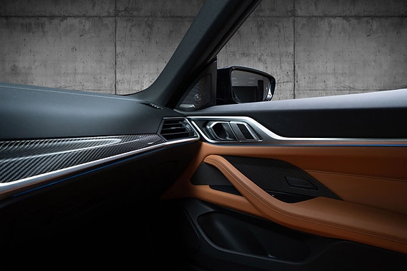 BMW i4 23 of 30