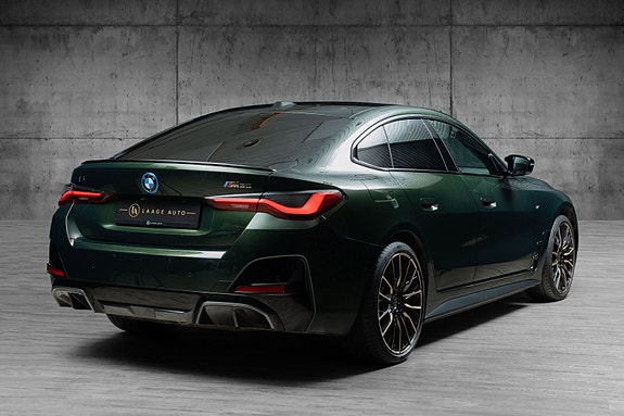 BMW i4 9 of 30