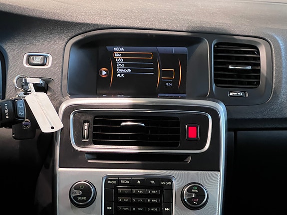 Volvo V60 27 of 30