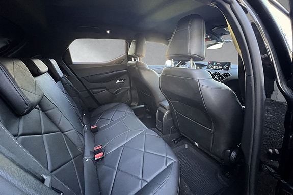 DS 3 Crossback 12 of 18
