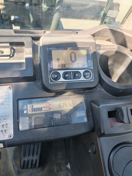 Toyota 02 8FDF30 7 of 11