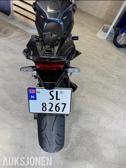 Honda CB 650 R 7 of 14