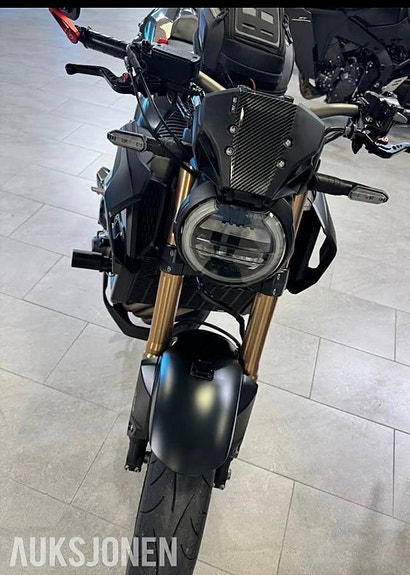 Honda CB 650 R 9 of 14