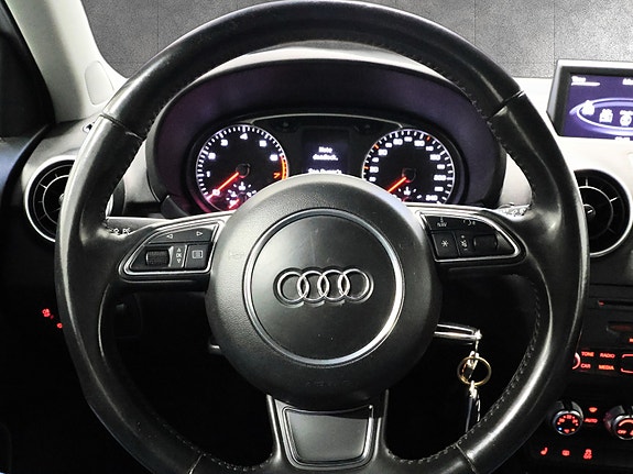 Audi A1 10 of 15
