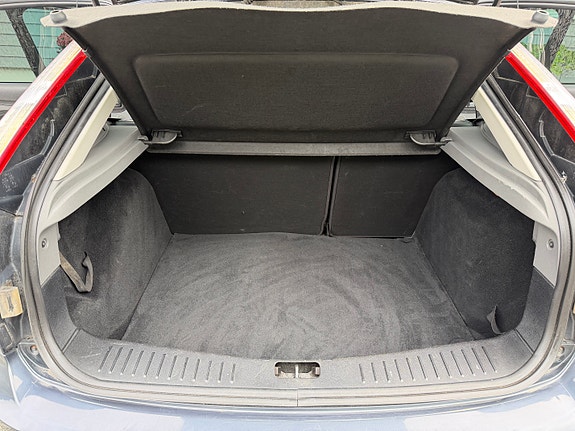Ford Focus 14 of 15